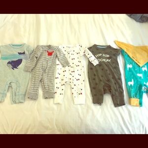 5 pc Cat n Jack & Carter’s one pieces size 0-3 mth